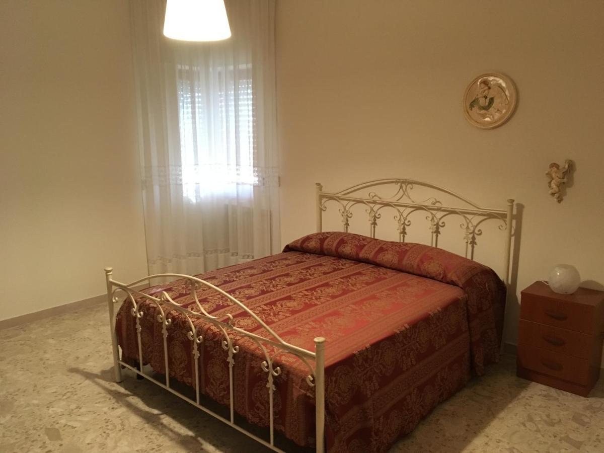 B&B Al Campanile Tarent Zewnętrze zdjęcie