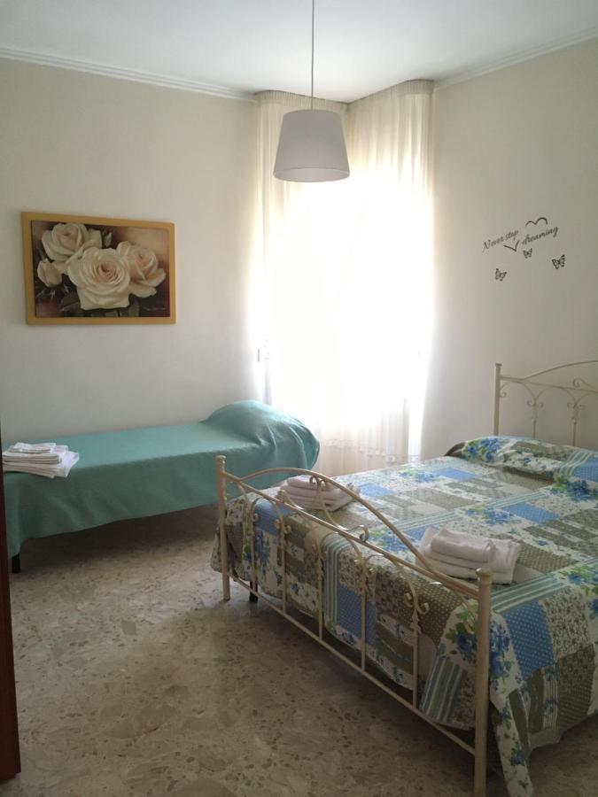 B&B Al Campanile Tarent Zewnętrze zdjęcie