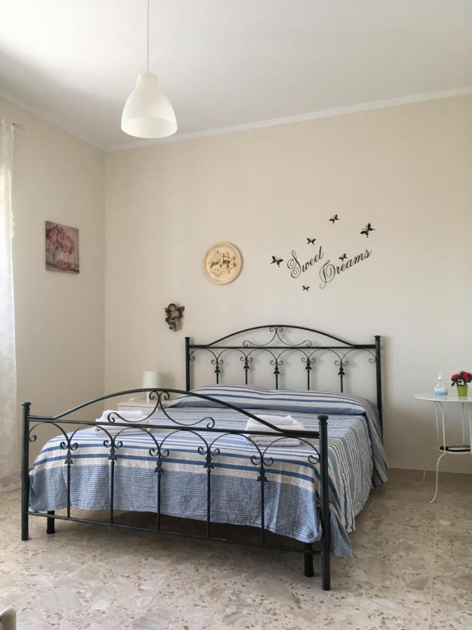 B&B Al Campanile Tarent Zewnętrze zdjęcie