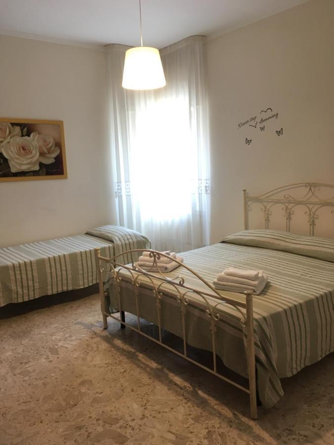 B&B Al Campanile Tarent Zewnętrze zdjęcie